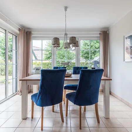 Segelmast * Ostseeheilbad Zingst